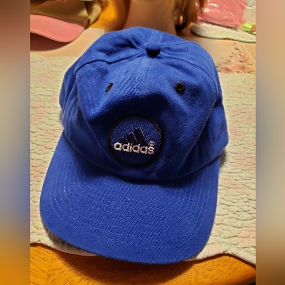 ADIDAS HAT - Picture 1 of 14